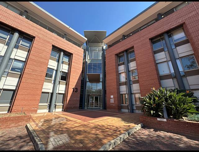 733.40M² OFFICE TO LET IN WOODMEAD